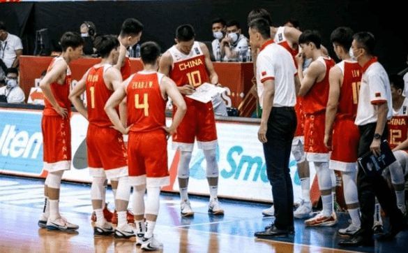 篮球方面NBA今日有多场好戏上演，由于CBA暂停，晚间韩篮甲将成为主流赛事。